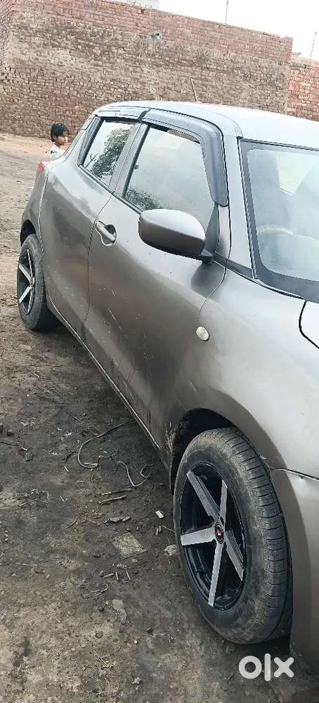 Maruti Suzuki Swift 2019 Cng & Hybrids 78000 Km Driven