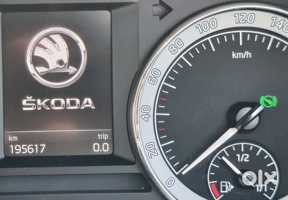 2018 Skoda Octavia Style At 2.0 Diesel  1st Owner  Warranty Active
