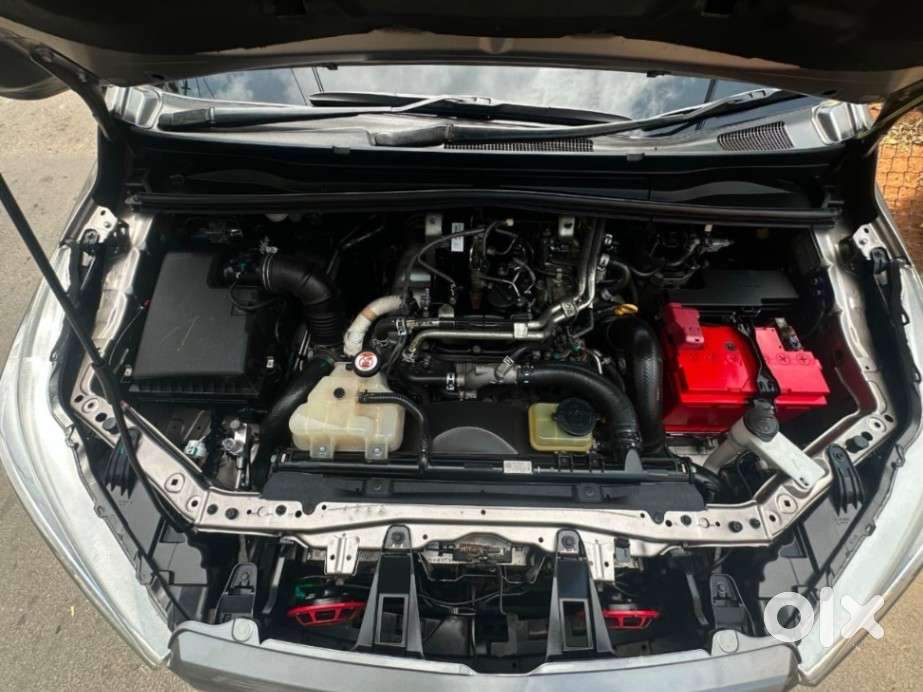 Toyota Innova Crysta 2.4 V, 2017, Diesel