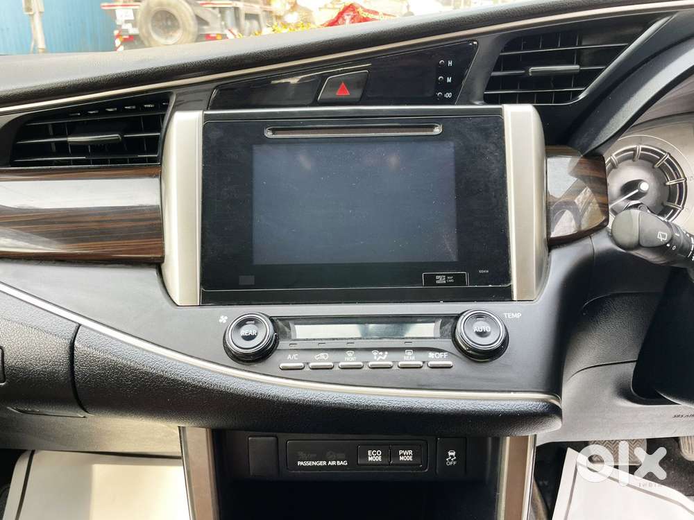 Toyota Innova Crysta 2.4 G Mt, 2018, Diesel
