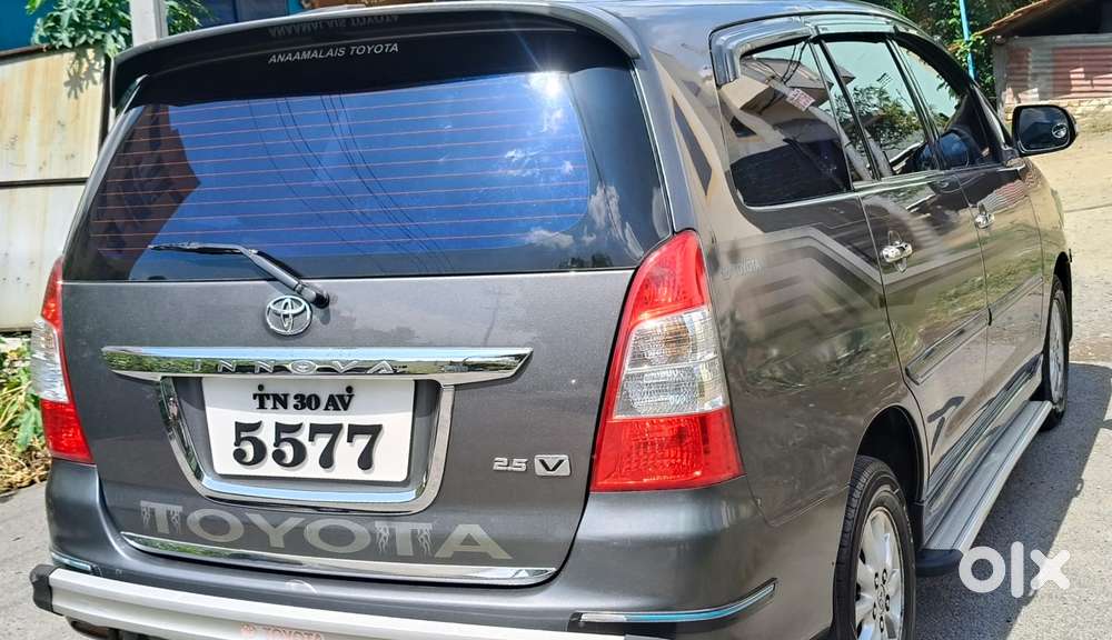 Toyota Innova 2.5 V 7 Str, 2013, Diesel