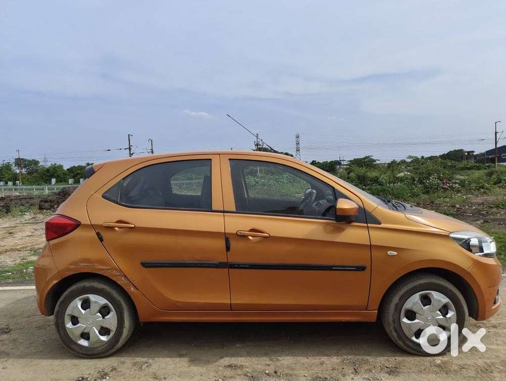 Tata Tiago, 2018, Petrol