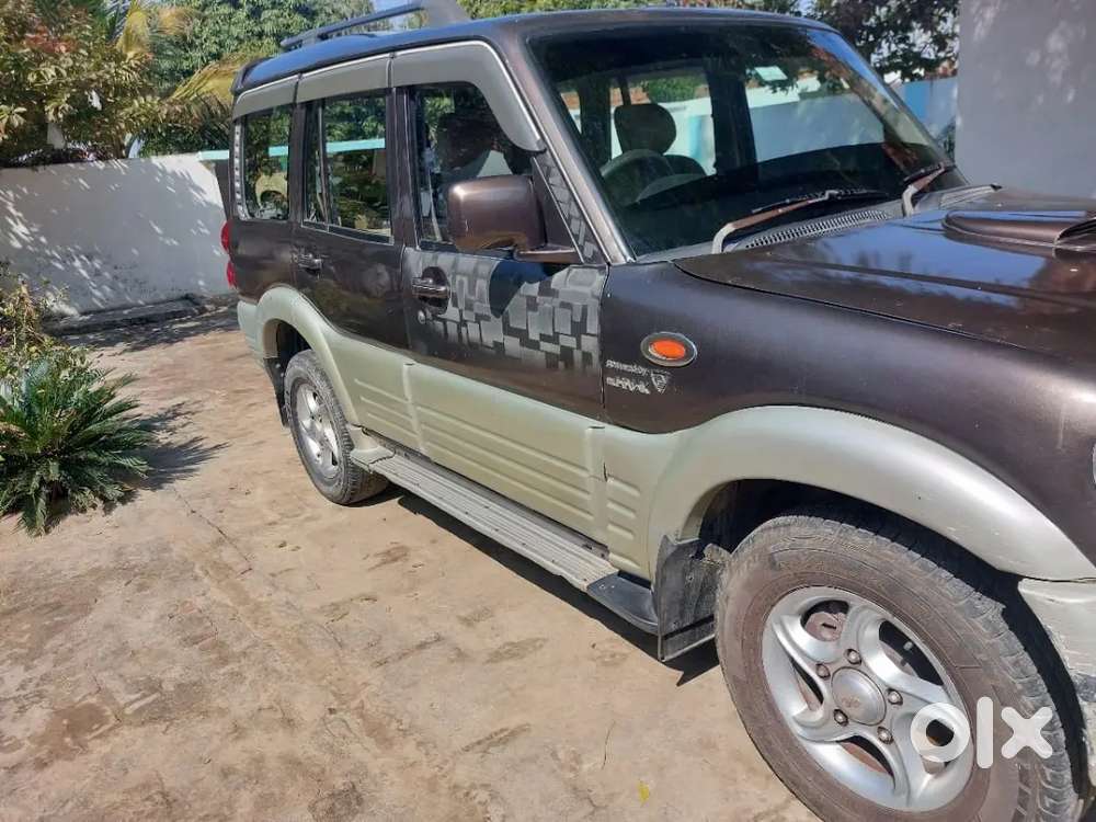 Mahindra Scorpio Classic 2010 Diesel 129000 Km Driven