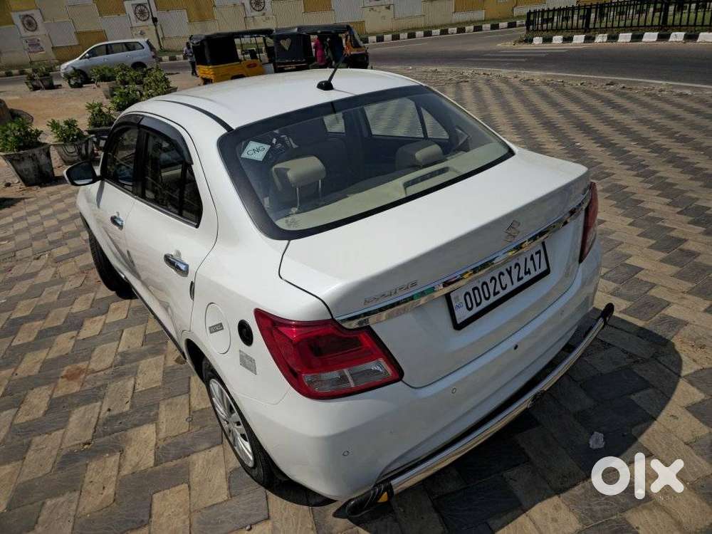 Maruti Suzuki Dzire 1.2 Vxi Cng, 2025, Cng & Hybrids