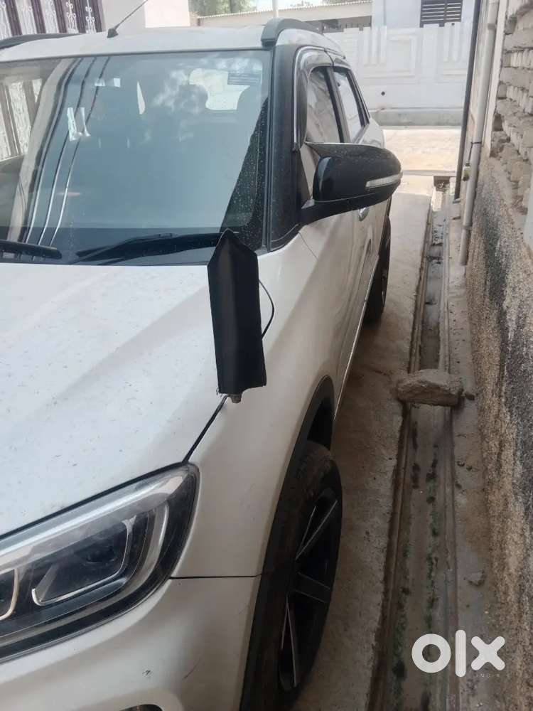 Maruti Suzuki Vitara Brezza 2022 Petrol 70000 Km Driven