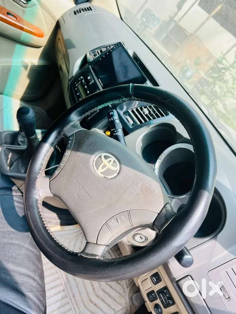 Toyota Fortuner Diesel 2011 Manual 4x4