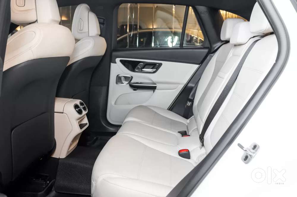 Mercedes-benz Glc, 2025, Petrol