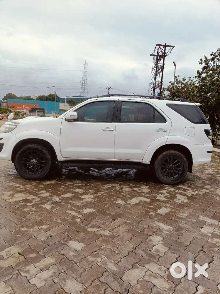 Toyota Fortuner 2015 Model