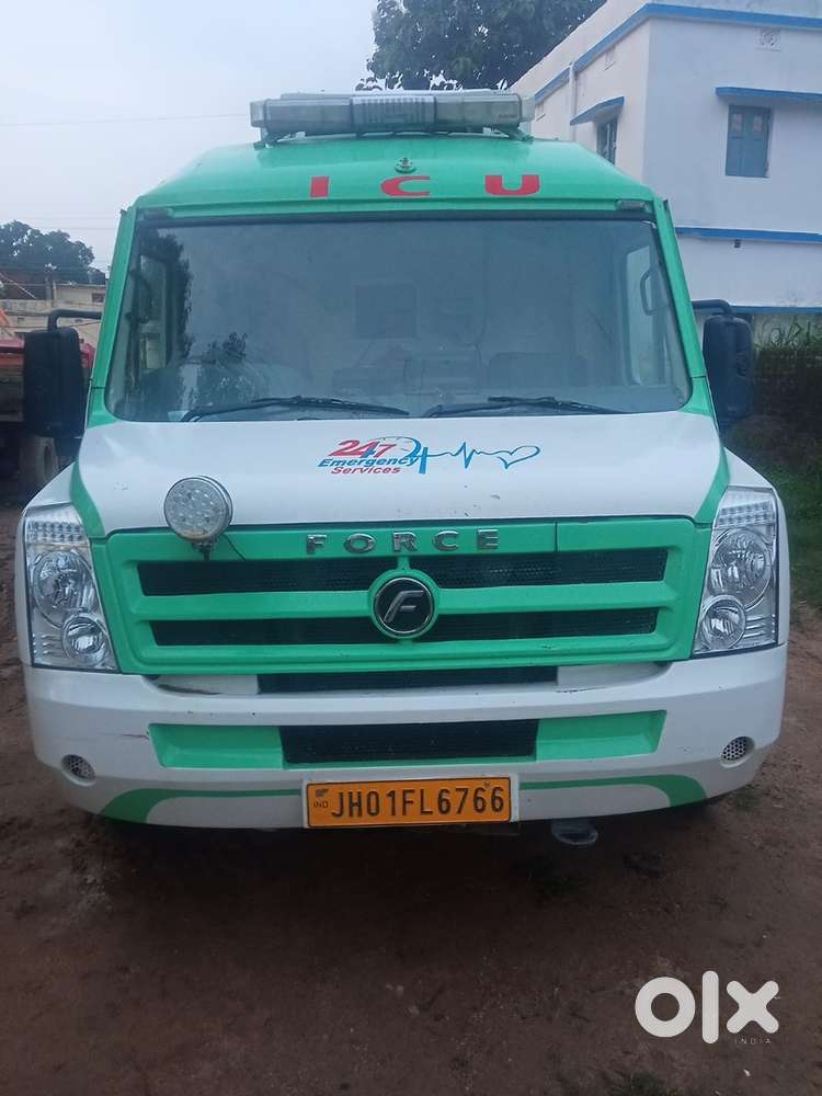 Force Motors Traveller  2024