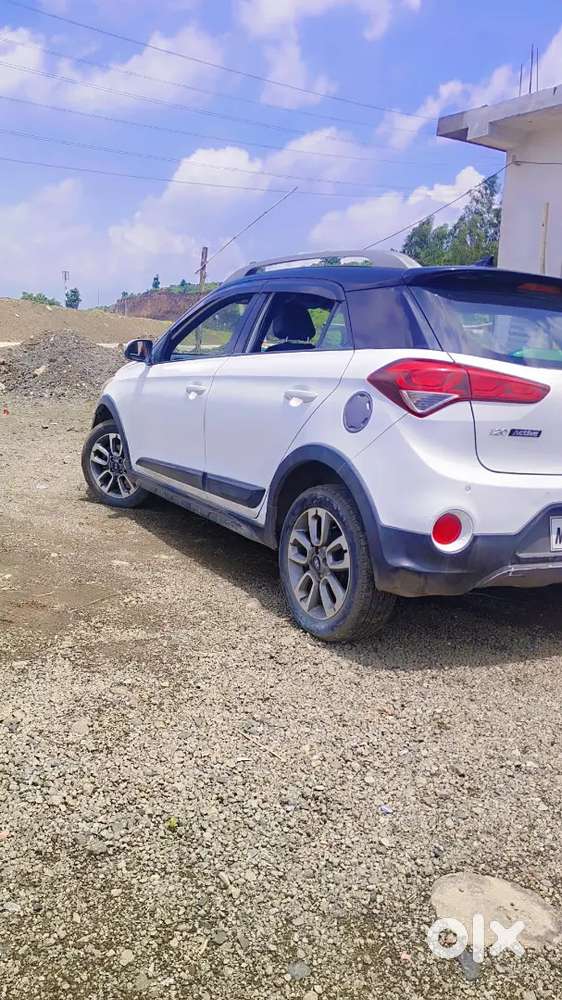 Hyundai I20 Active 2015 Petrol Well Maintained