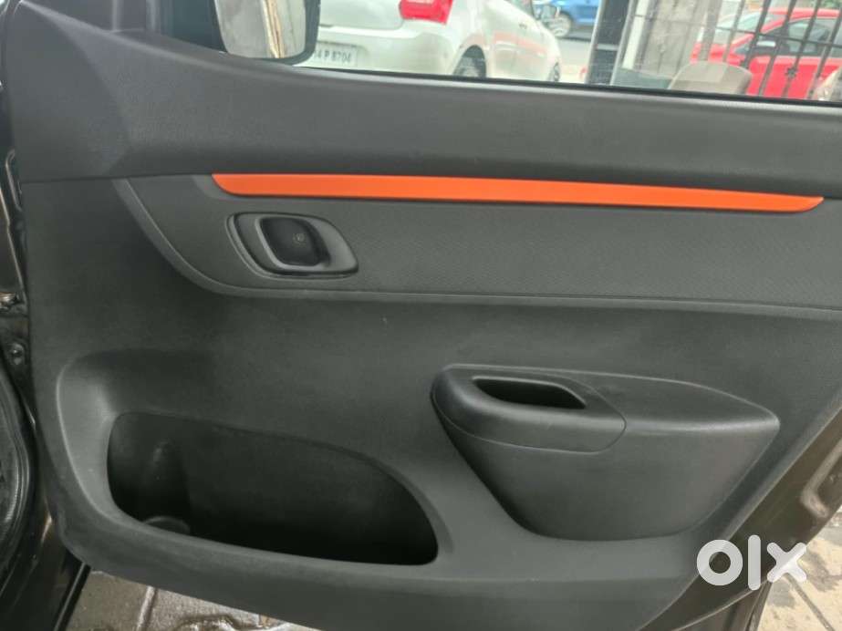 Renault Kwid Rxt Amt Climber (automatic), 2019, Petrol