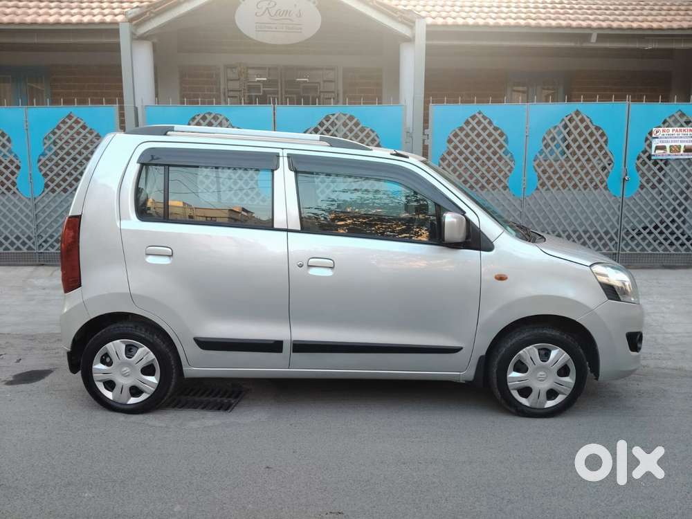 Maruti Suzuki Wagon R Vxi Amt Opt 1.2, 2016, Petrol