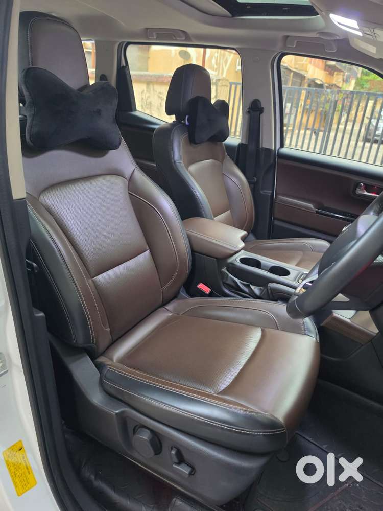 Mahindra Scorpio-n 2.0 Z8 L Petrol At 6 Str, 2023, Petrol