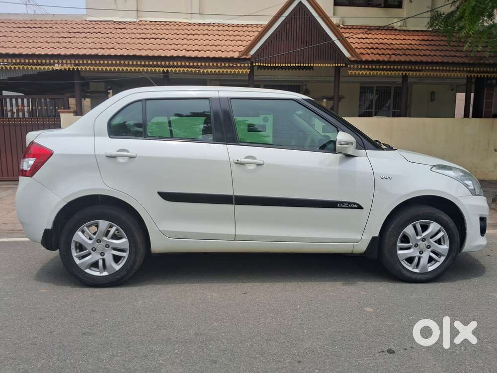 Maruti Suzuki Swift Dzire 1.2 Zxi Bsiv, 2014, Petrol