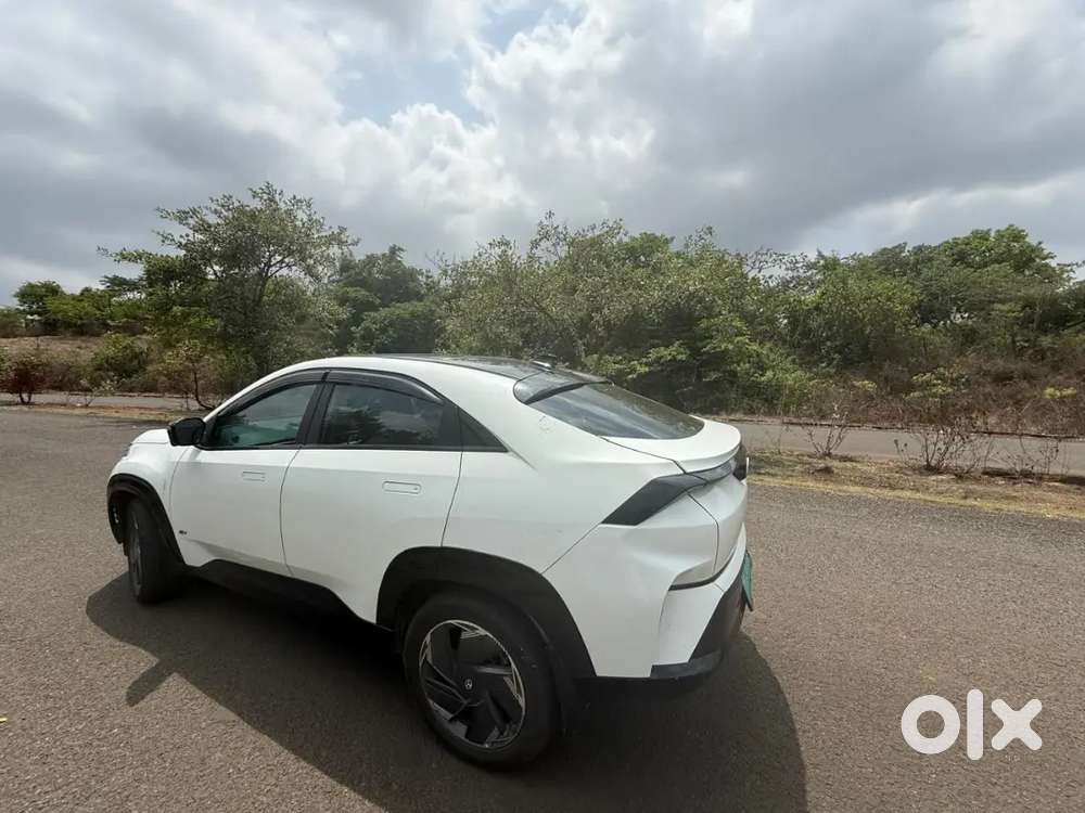 Tata Curvv Ev 2025 Electric 26000 Km Driven