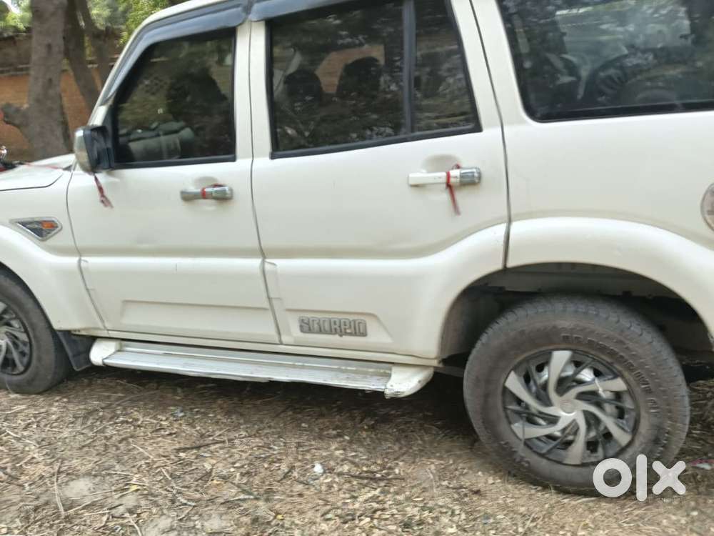 Mahindra Scorpio 2017 Diesel 140000 Km Driven