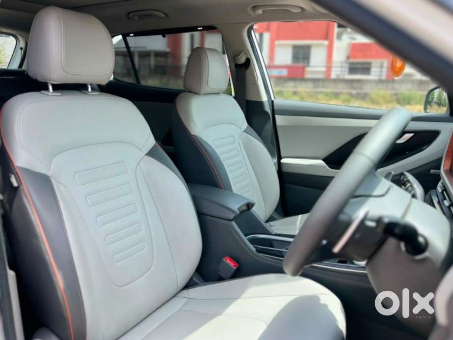 Hyundai Creta Sx (o) 1.5 Petrol Cvt, 2024, Petrol