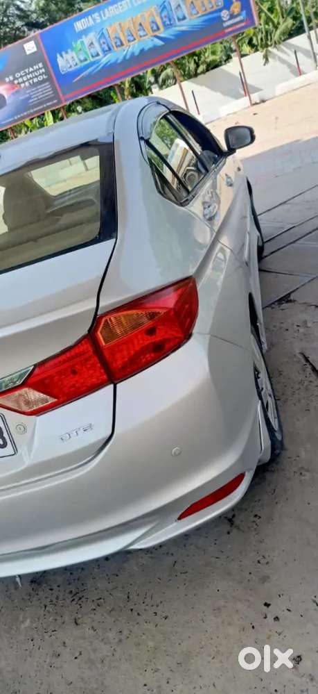 Honda City 2014 डीज़ल 130000 Km Driven