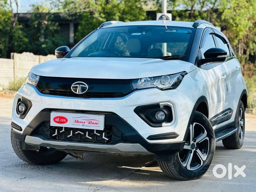 Tata Nexon 1.2 Revotron Xza Plus, 2022, Petrol
