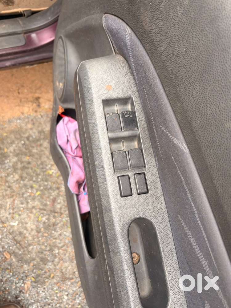Maruti Suzuki Ritz 1.3 Vdi Buzz 2012