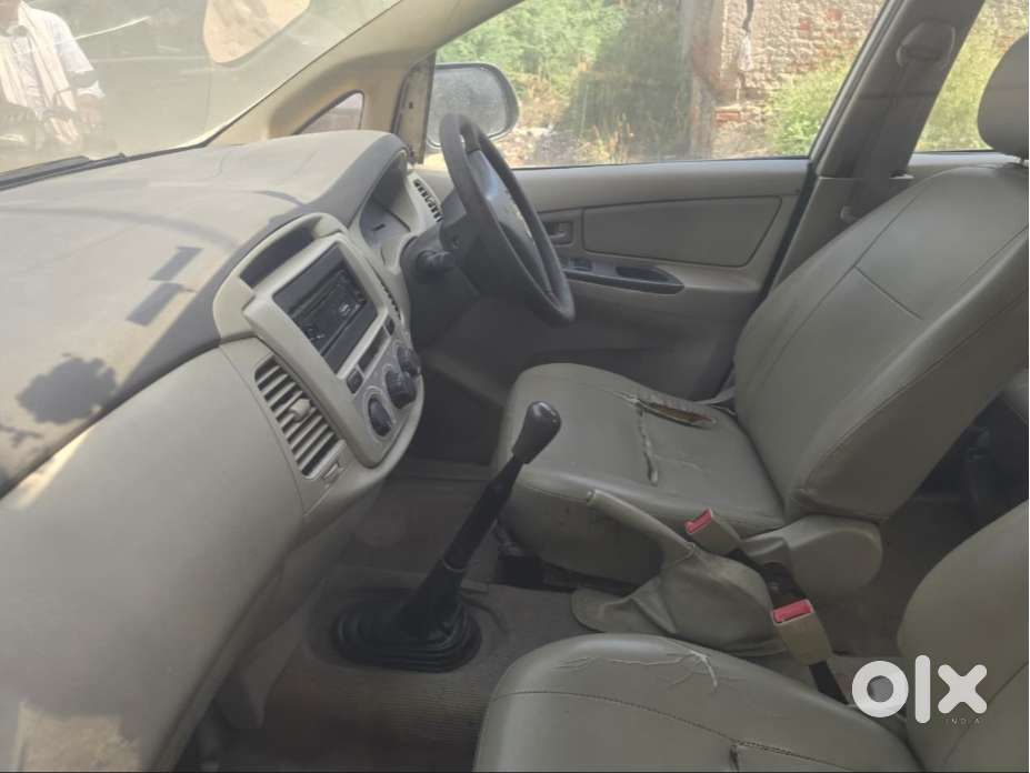Toyota Innova 2014 Model  Single Hand  Top Condition