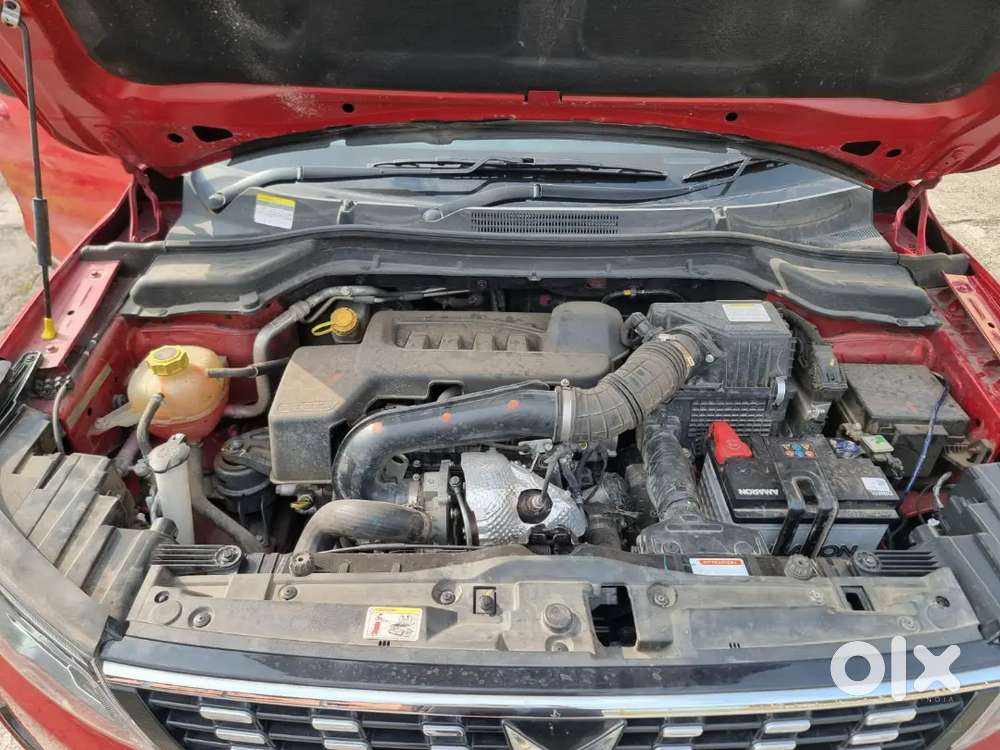 Mahindra Xuv300 2023 Diesel Well Maintained