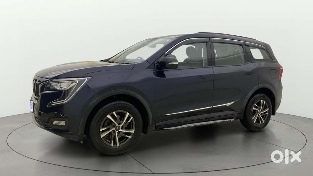 Mahindra Xuv700 2.0 Ax 5 Petrol At Str, 2023, Petrol