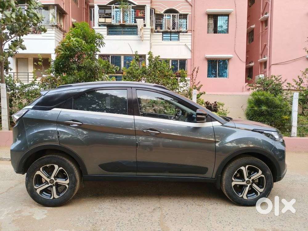 Tata Nexon 1.2 Revotron Xza Plus, 2022, Petrol
