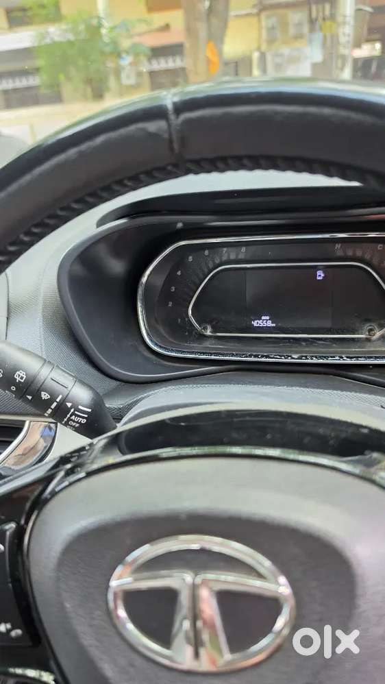 Nexon, Automatic, Diesel 40558 Km, 2023