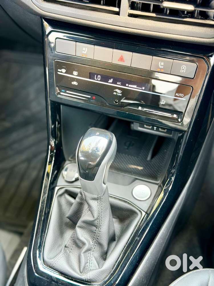 Volkswagen Taigun, 2025, Petrol