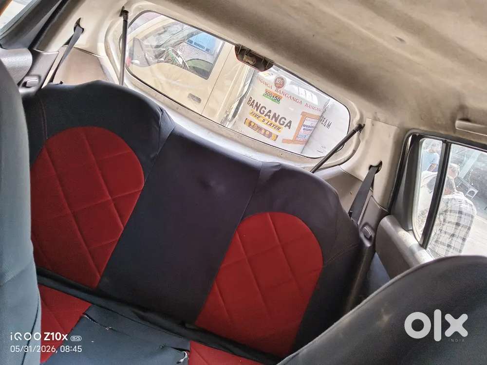 Maruti Suzuki 800 2013
