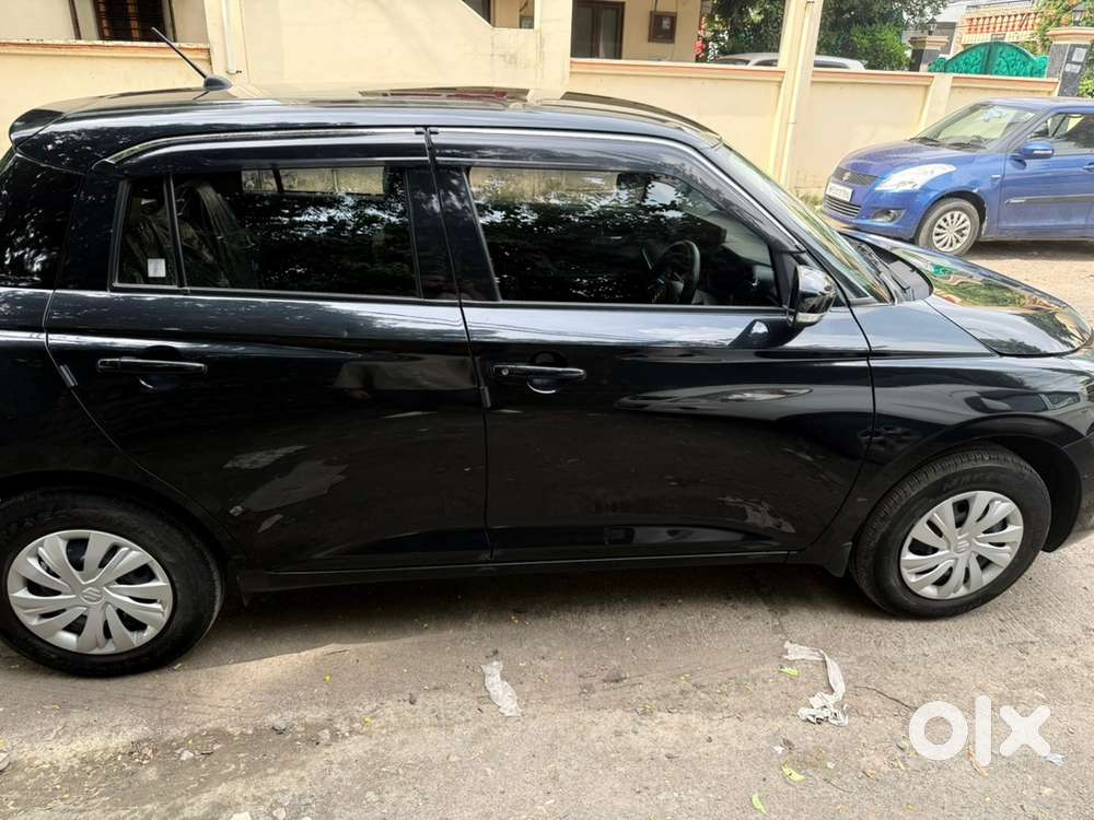Maruti Suzuki Swift Petrol 2025