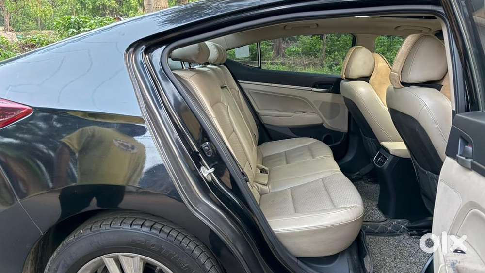 Hyundai Elantra 2020 Petrol Well Maintained