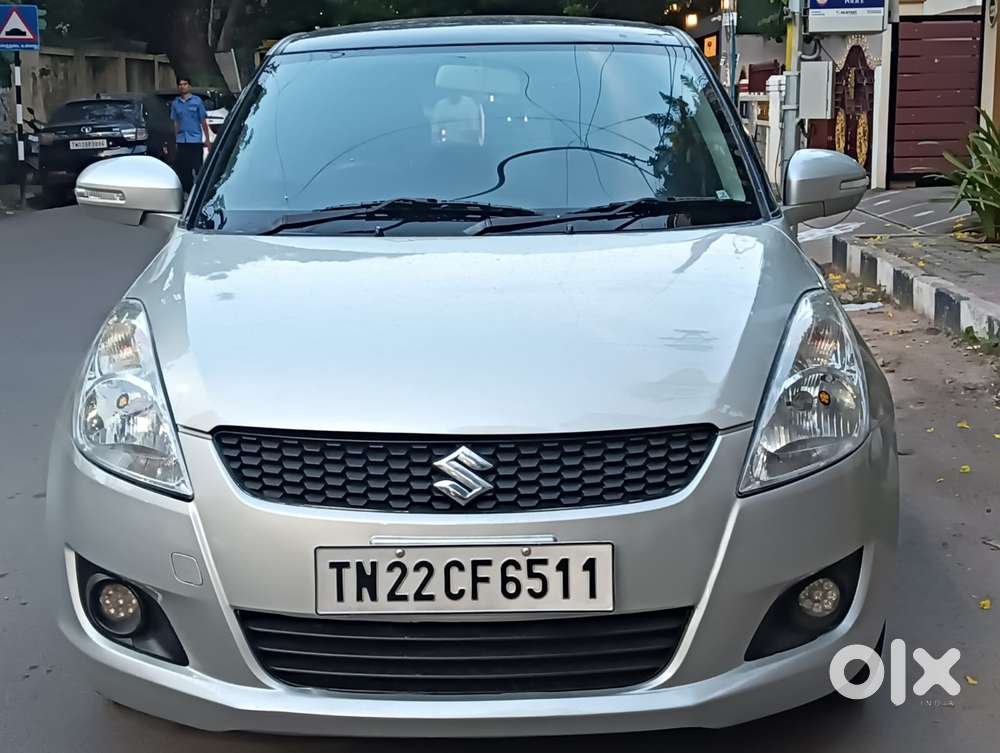 Maruti Suzuki Swift Vxi + Manual, 2012, Petrol