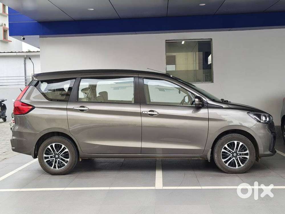 Maruti Suzuki Ertiga Zxi Plus At Shvs, 2022, Petrol
