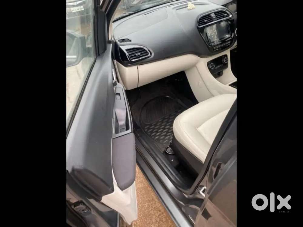 Tata Tigor 1.2 Revotron Xza Plus Top Model 2023
