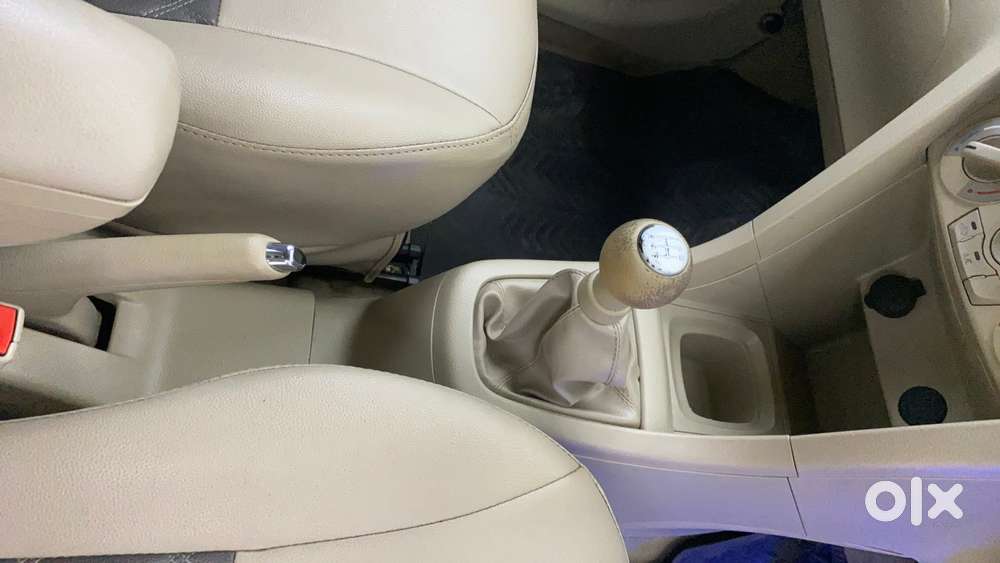 Maruti Suzuki Ertiga 2012-2015 Vxi Cng, 2015, Cng & Hybrids