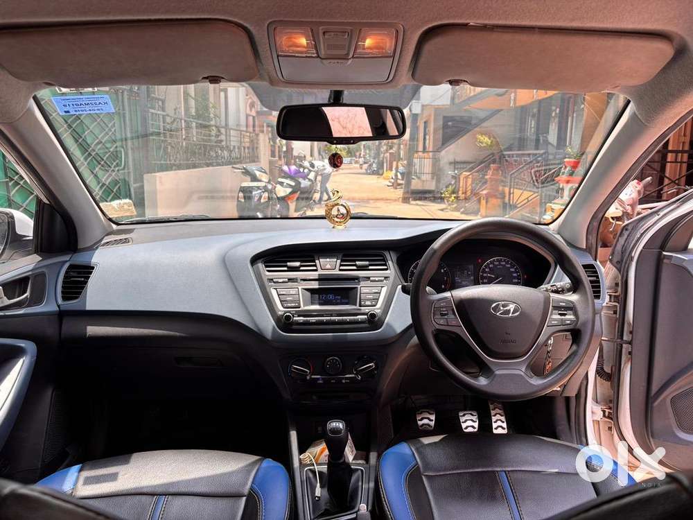 Hyundai I20 Active 2016 Petrol 32000 Km Driven