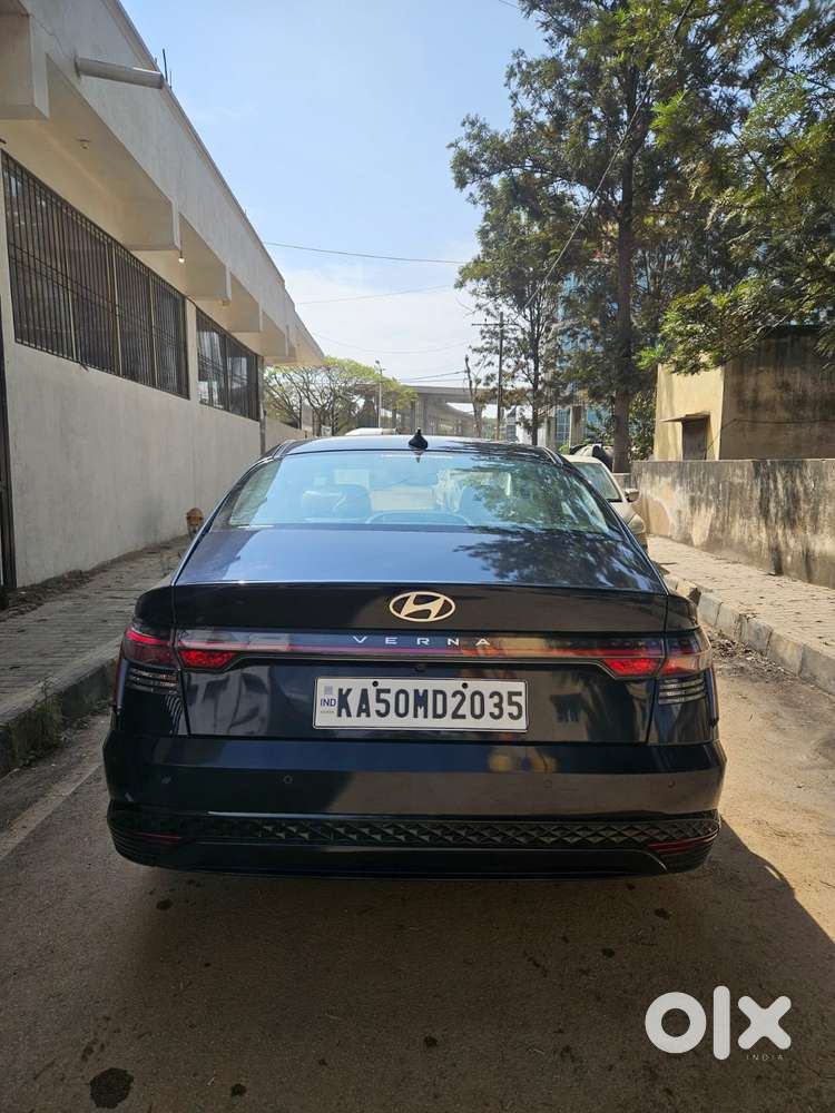 Hyundai Verna 1.5 Sx (o) Vtvt Ivt, 2024, Petrol
