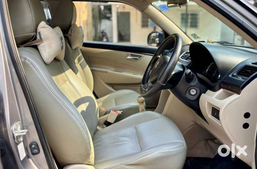 Maruti Suzuki Swift Dzire 1.2 Vxi Bsiv, 2014, Petrol