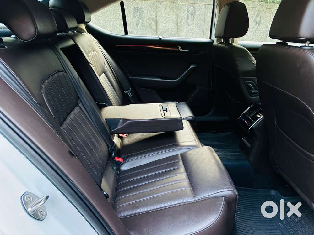 Skoda Superb 2.0 Tsi At L&k, 2019, Petrol