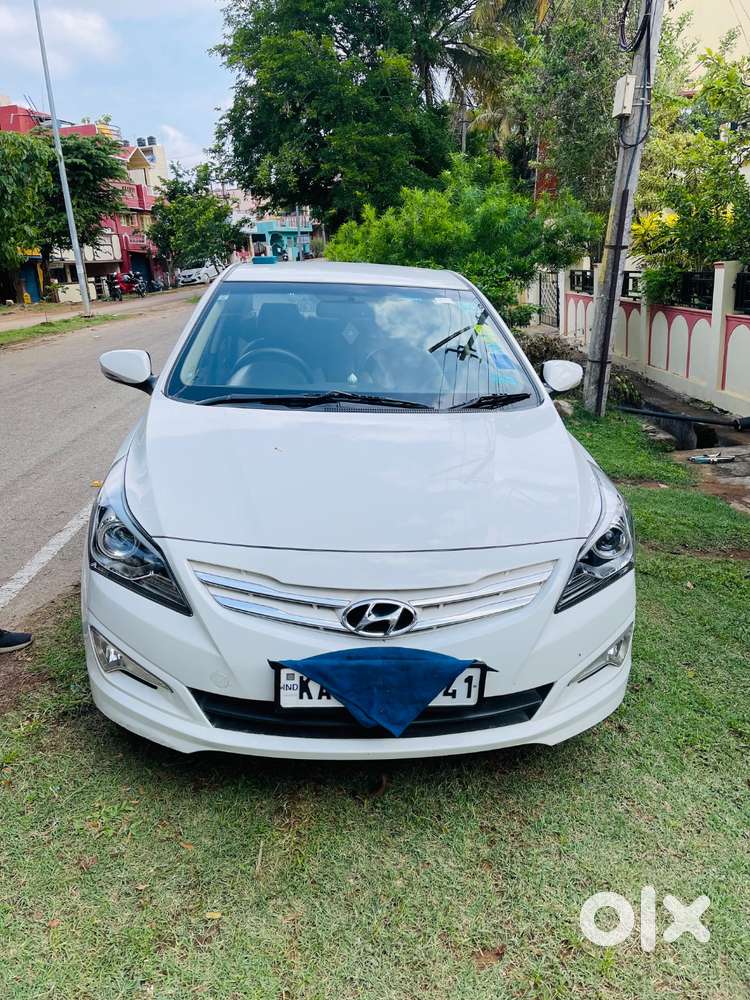 2015 Hyundai Verna 1.6 Crdi Diesel Single Owner, Ka 09