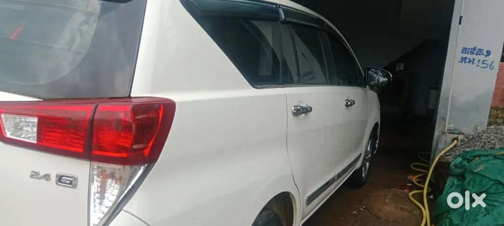 Toyota Innova Crysta 2019 Ready फाइनेंस कंडीशन में बेचना है