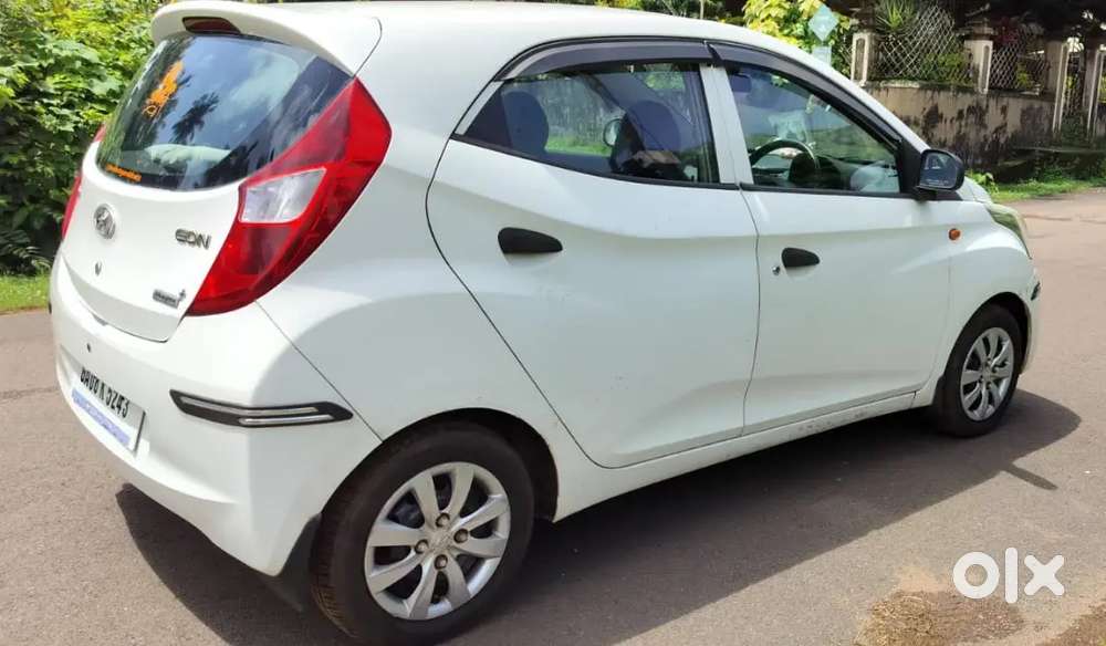 Hyundai Eon Magna + 2013