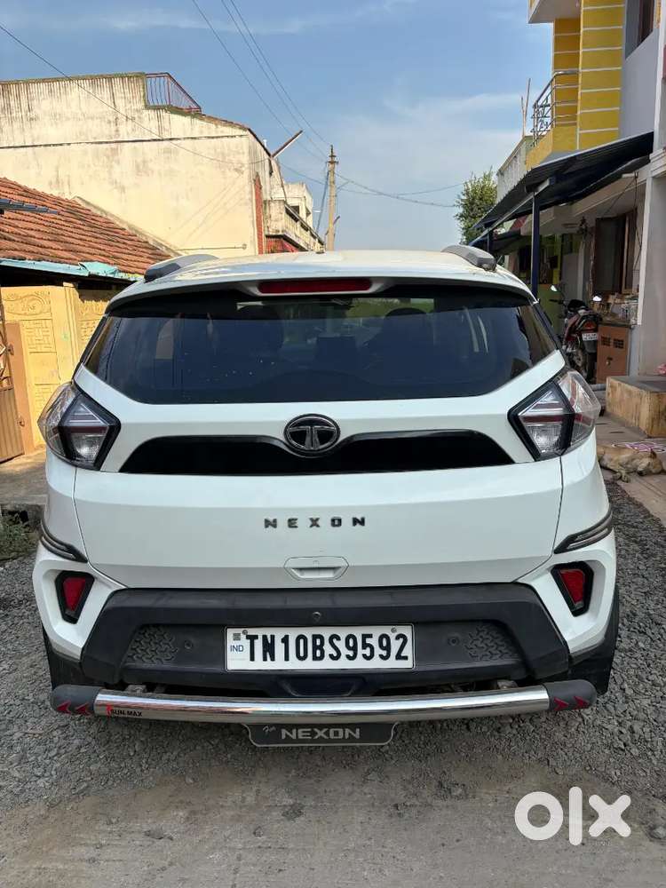 Tata Nexon 1.2 Revotron Xe 2023