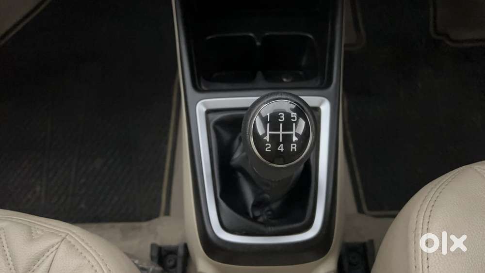 Maruti Suzuki Dzire 1.2 Vxi, 2019, Petrol