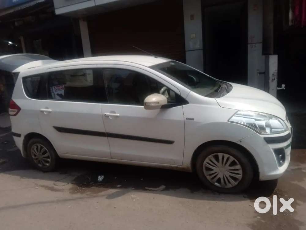 Maruti Suzuki Ertiga 2012 Diesel 95000 Km Driven