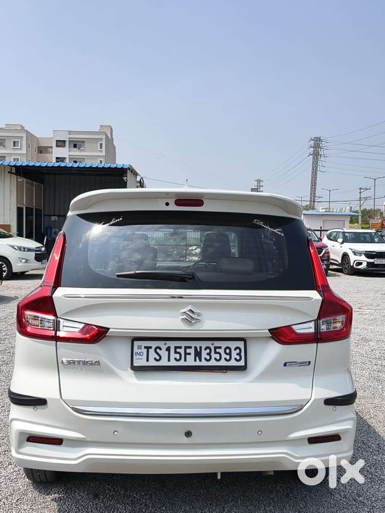 Maruti Suzuki Ertiga 1.3 Zdi Plus, 2024