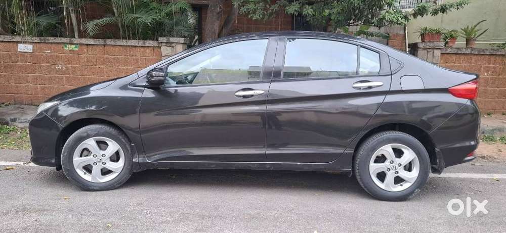 Honda City i VTEC CVT VX, 2015, Petrol