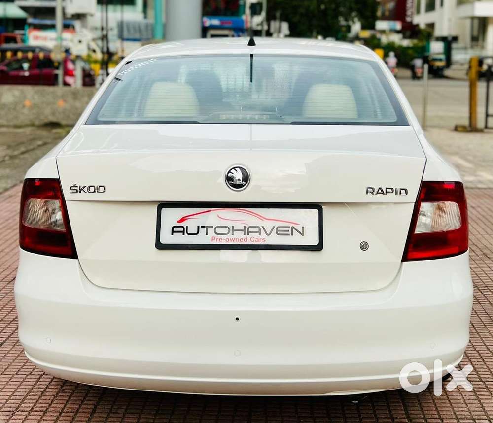 Skoda Rapid 2014 Petrol 62000 Km Driven